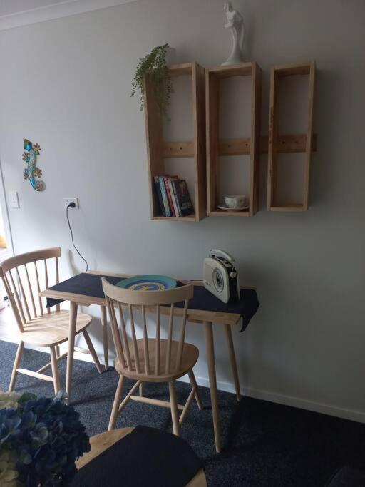 Ferienwohnung Cozy Is The Word Tauranga Exterior foto